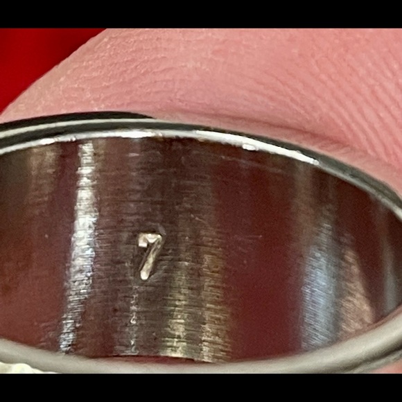 🆕 Dior Palladium Plated Logo Ring. Size 7 - Picture 6 of 10